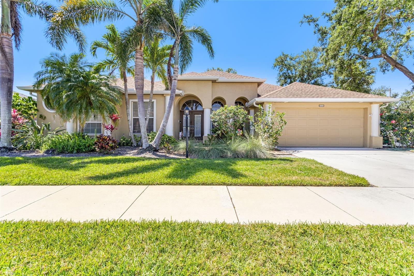 Photo one of 622 Pine Ranch East Rd Osprey FL 34229 | MLS N6138695