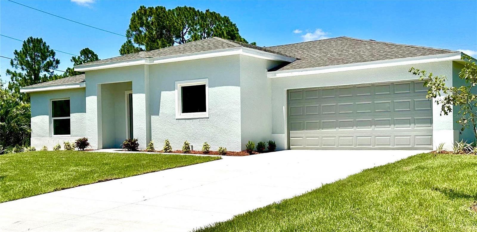 Photo one of 2772 Lucaya Ave North Port FL 34286 | MLS O6169957