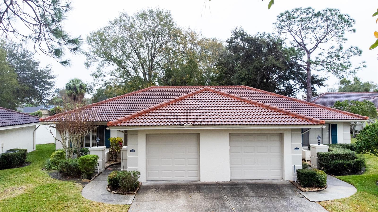 Photo one of 18403 Aintree Ct # 18403 Tampa FL 33647 | MLS O6173954