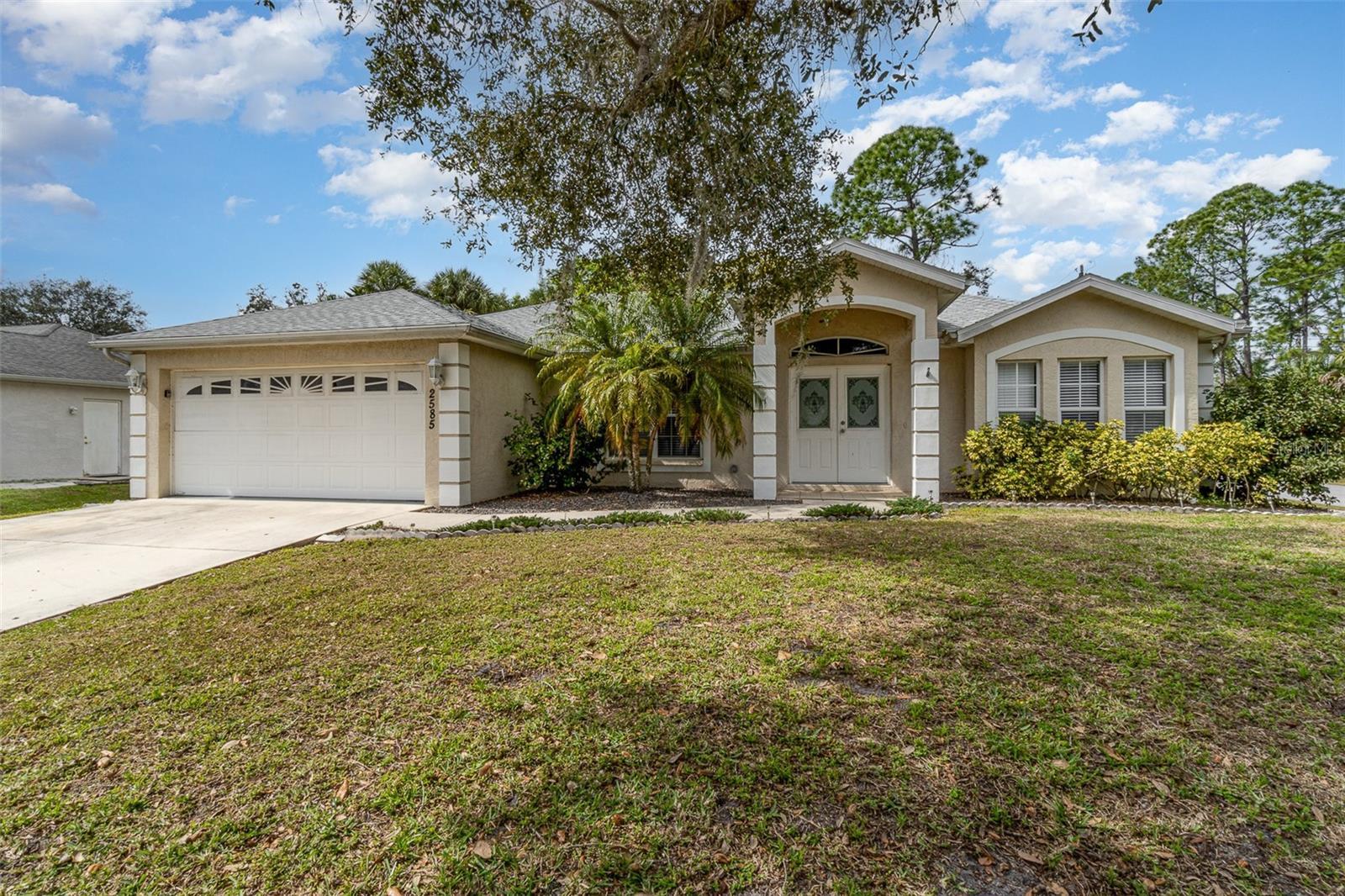 Photo one of 2585 Parrot St North Port FL 34286 | MLS O6175820