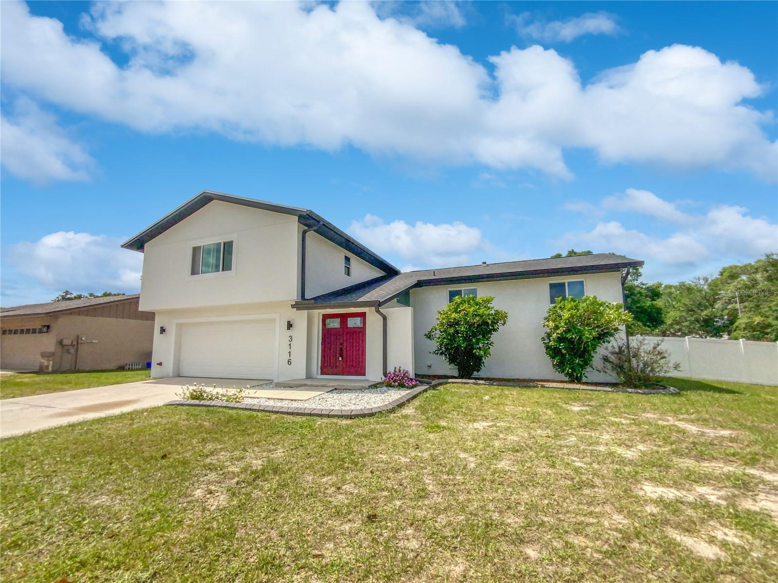 Photo one of 3116 Buttercup St Seffner FL 33584 | MLS O6191106