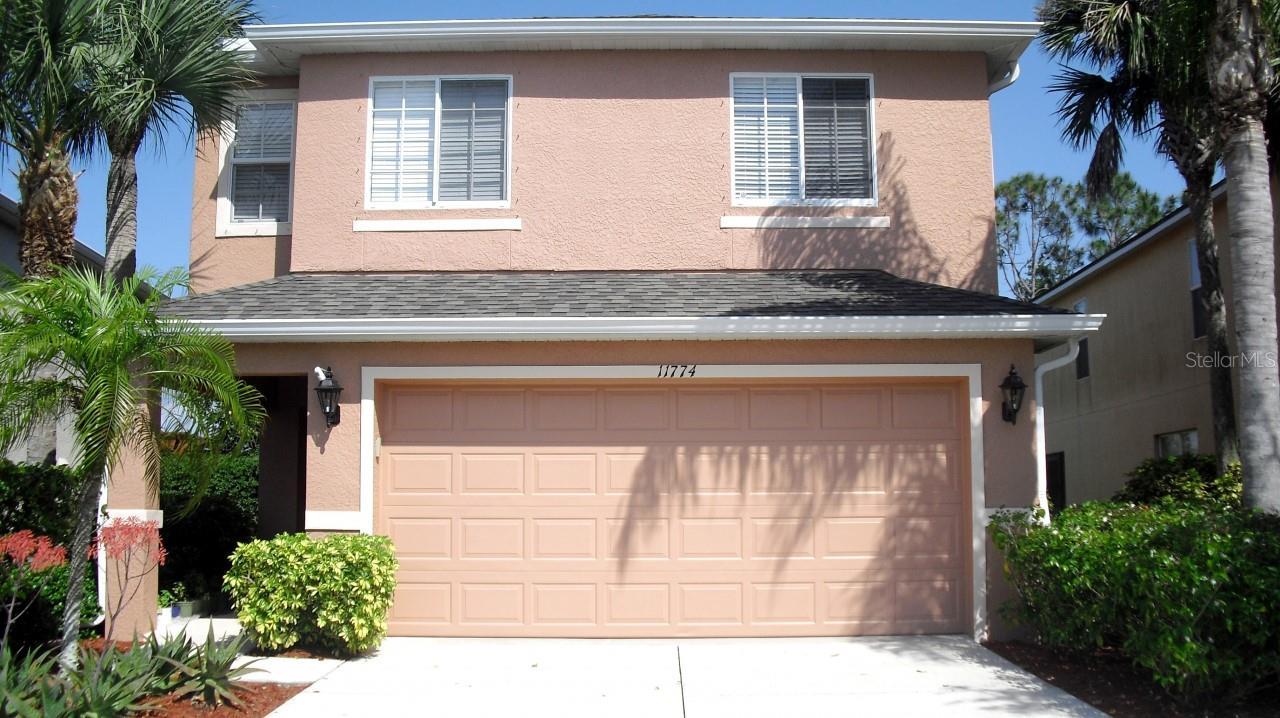 Photo one of 11774 Tempest Harbor Loop Venice FL 34292 | MLS O6201327