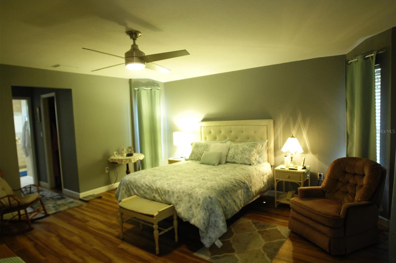 Photo #23
