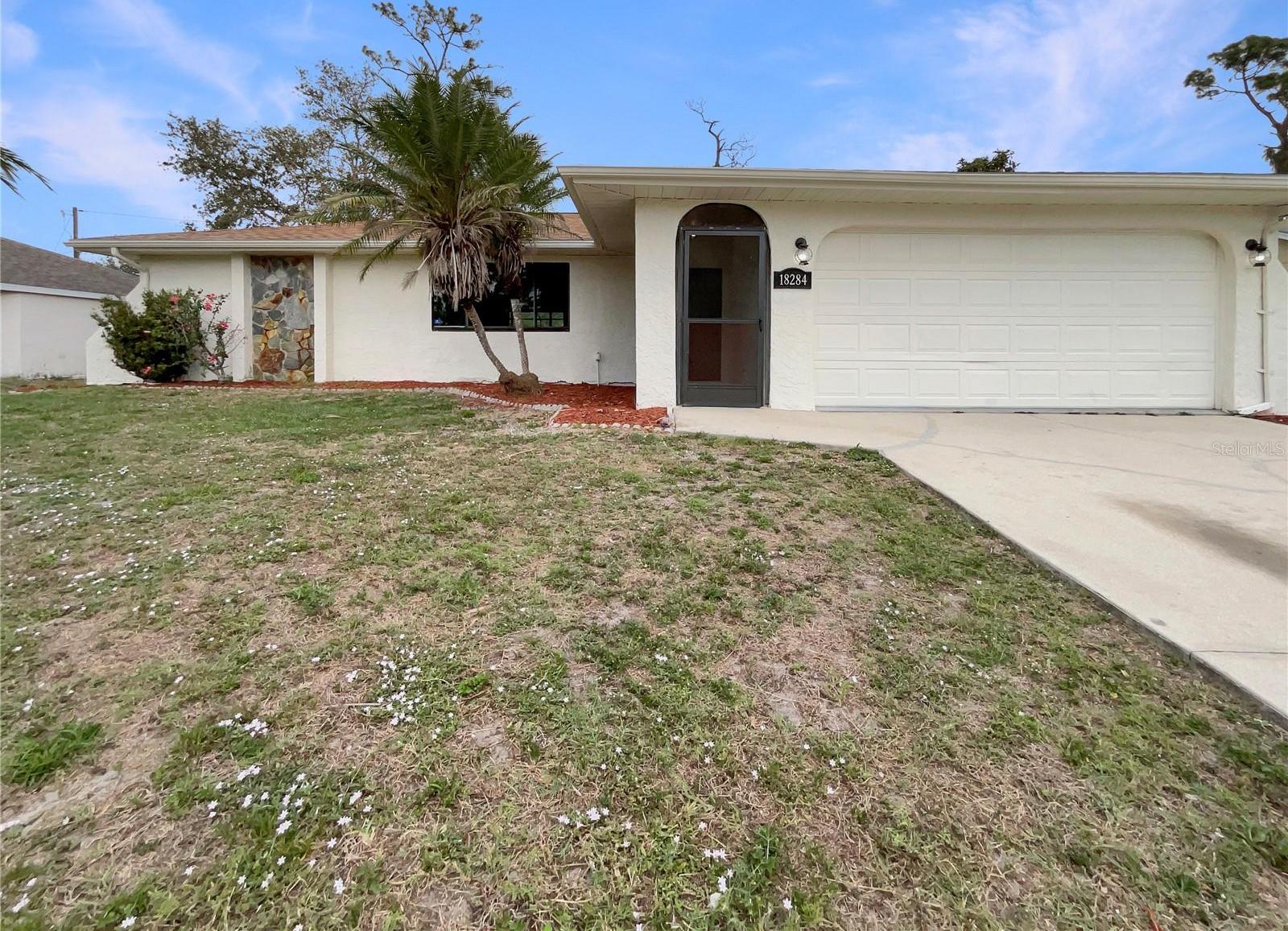 Photo one of 18284 Yale Ave Port Charlotte FL 33948 | MLS O6287255