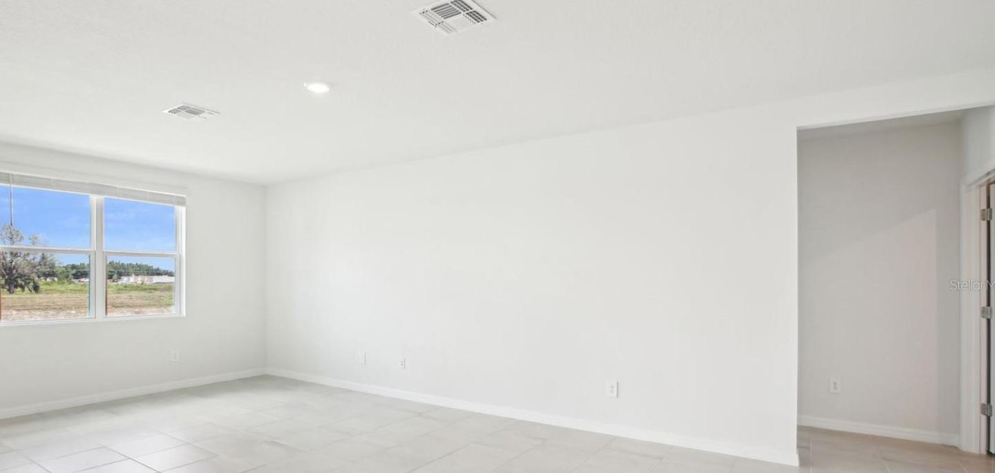 Photo #11