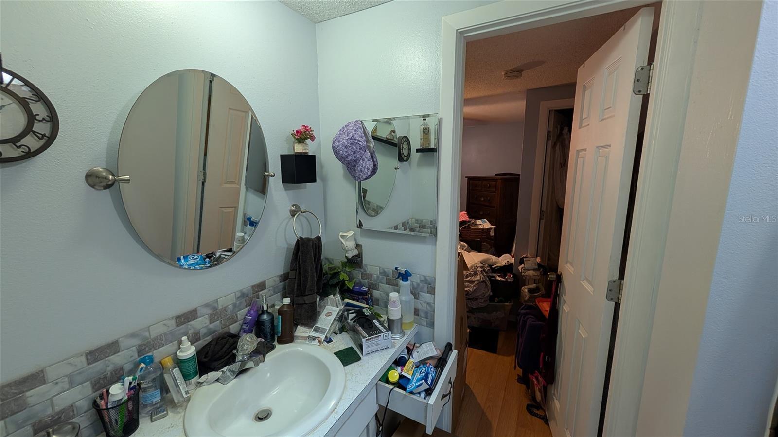 Photo #16