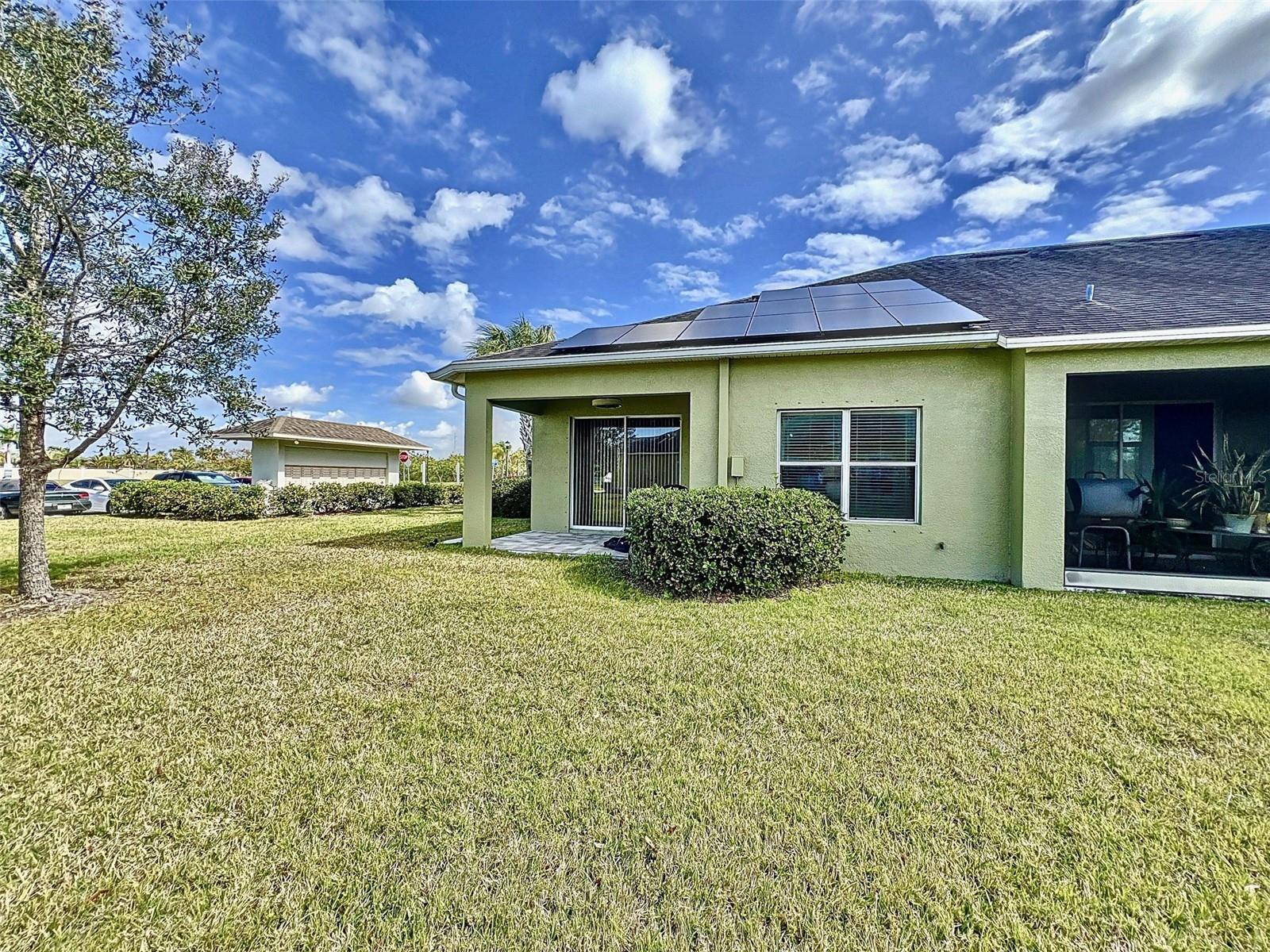 Photo one of 1718 Trailwater St Ruskin FL 33570 | MLS S5098175