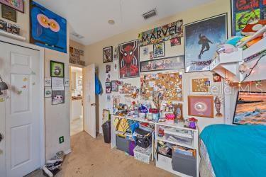 Photo #17