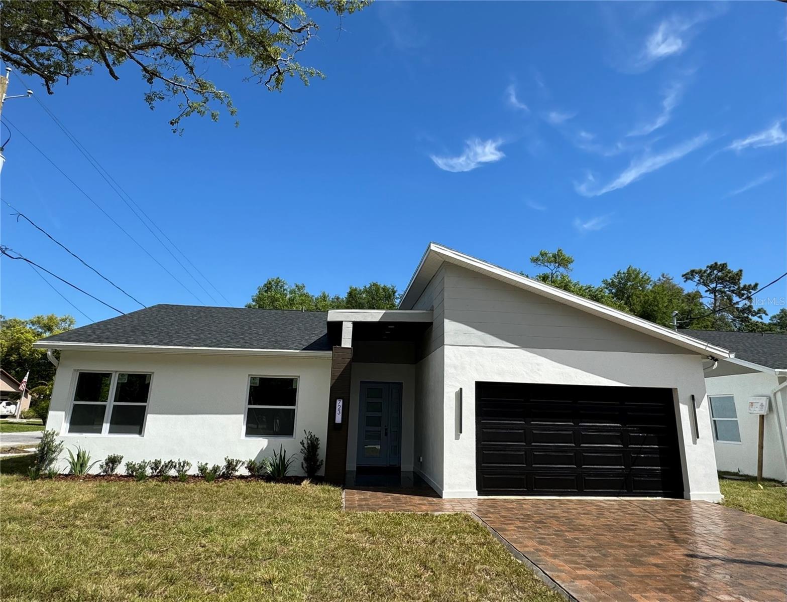 Photo one of 723 W 113Th Ave Tampa FL 33612 | MLS T3431210