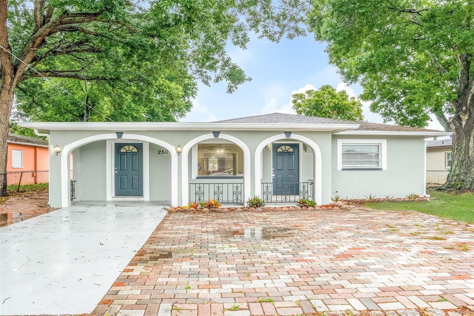 Photo one of 2505 N Glen Ave Tampa FL 33607 | MLS T3440289