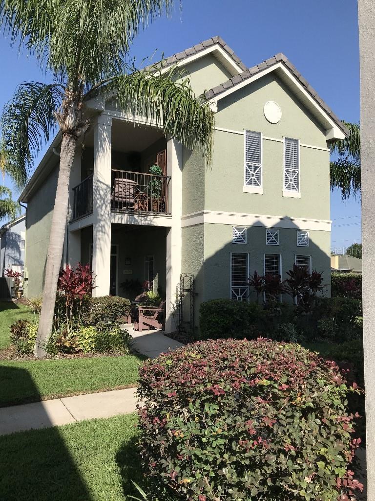 Photo one of 4009 Foxtail Palm Ct # 2 Tampa FL 33624 | MLS T3444431