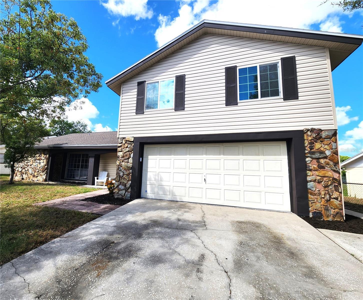 Photo one of 12507 Stagecoach Ln Hudson FL 34667 | MLS T3477412