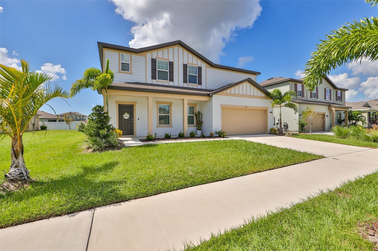 Photo one of 440 Spotted Slipper Pl Ruskin FL 33570 | MLS T3477735