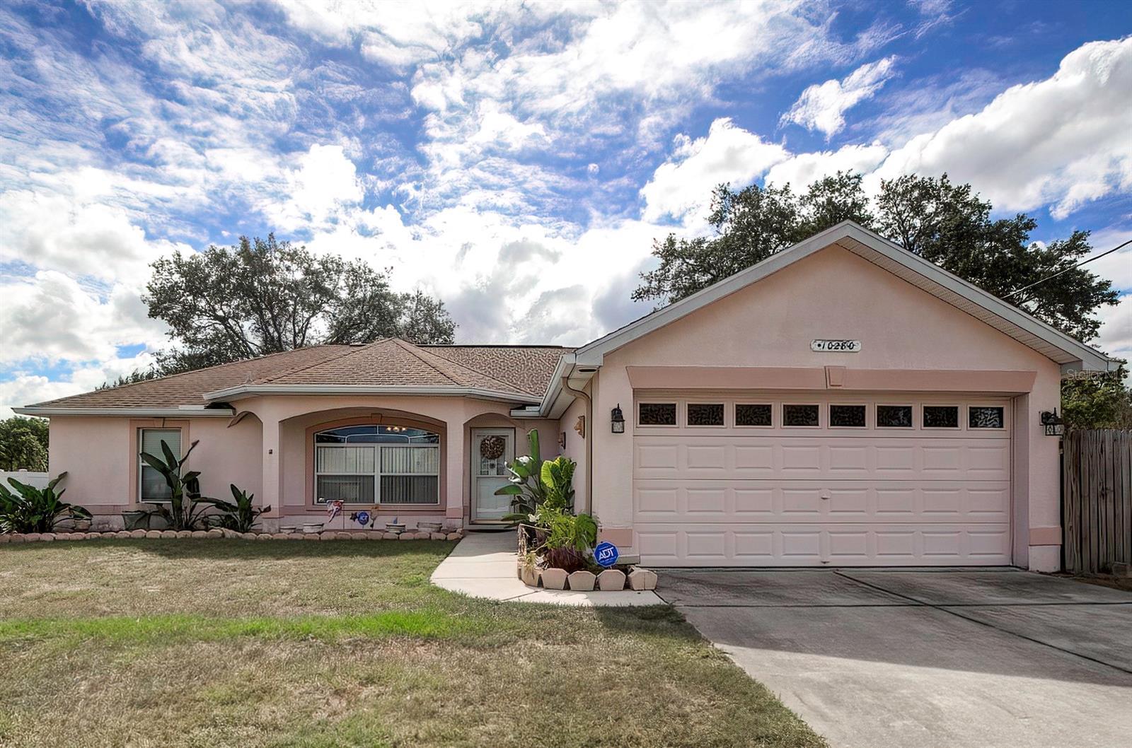 Photo one of 10280 Bannister St Spring Hill FL 34608 | MLS T3482265