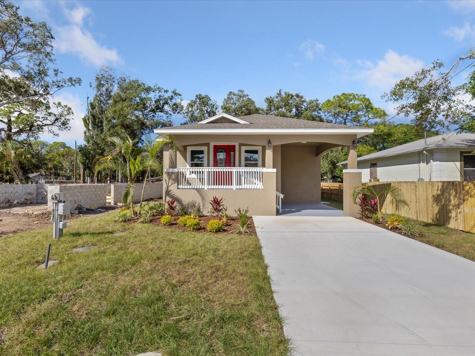 Photo one of 715 Parsons Sw St Ruskin FL 33570 | MLS T3487390