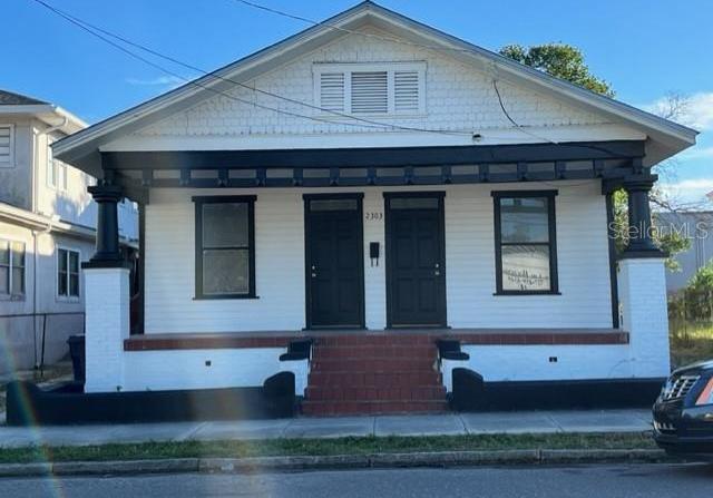 Photo one of 2303 E 4Th Ave Tampa FL 33605 | MLS T3487772