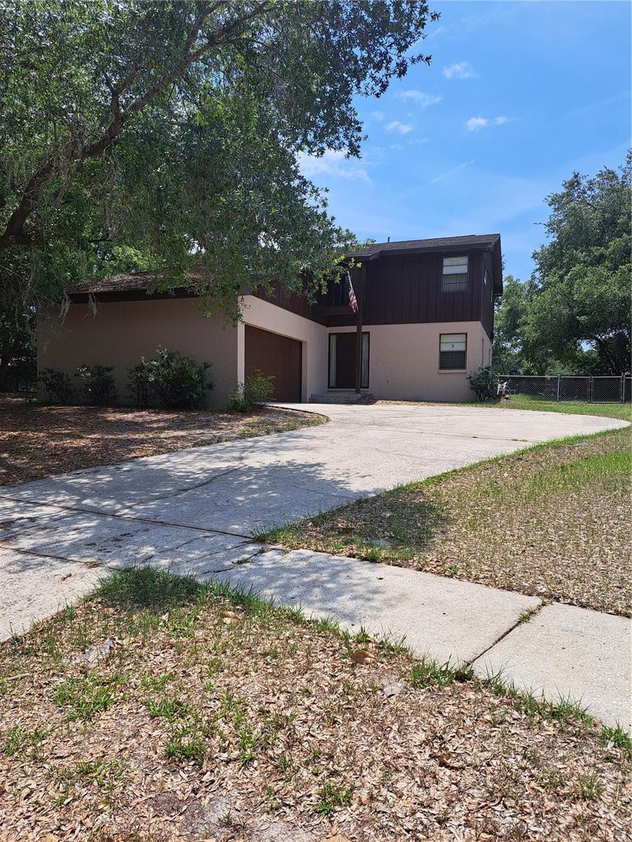 Photo one of 18410 Sterling Silver Cir Lutz FL 33549 | MLS T3490454