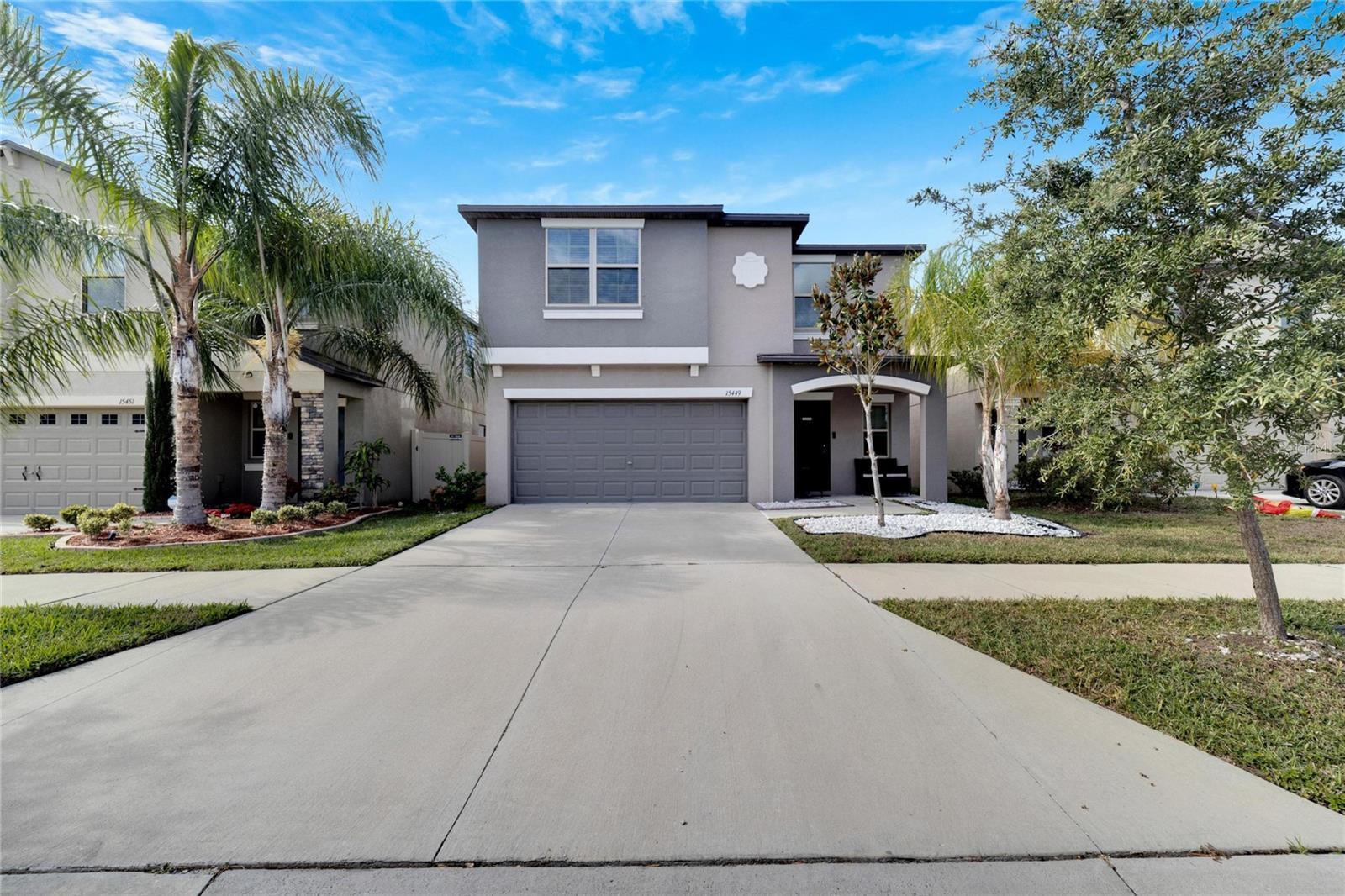 Photo one of 15449 Broad Brush Dr Sun City Center FL 33573 | MLS T3491415