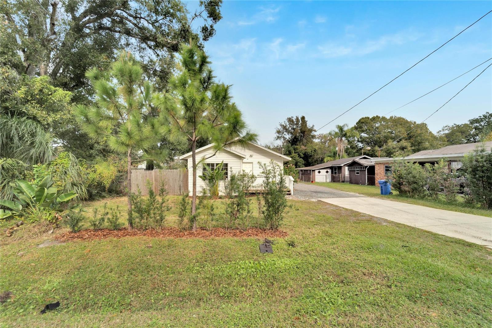 Photo one of 5606 Palm River Rd Tampa FL 33619 | MLS T3492558