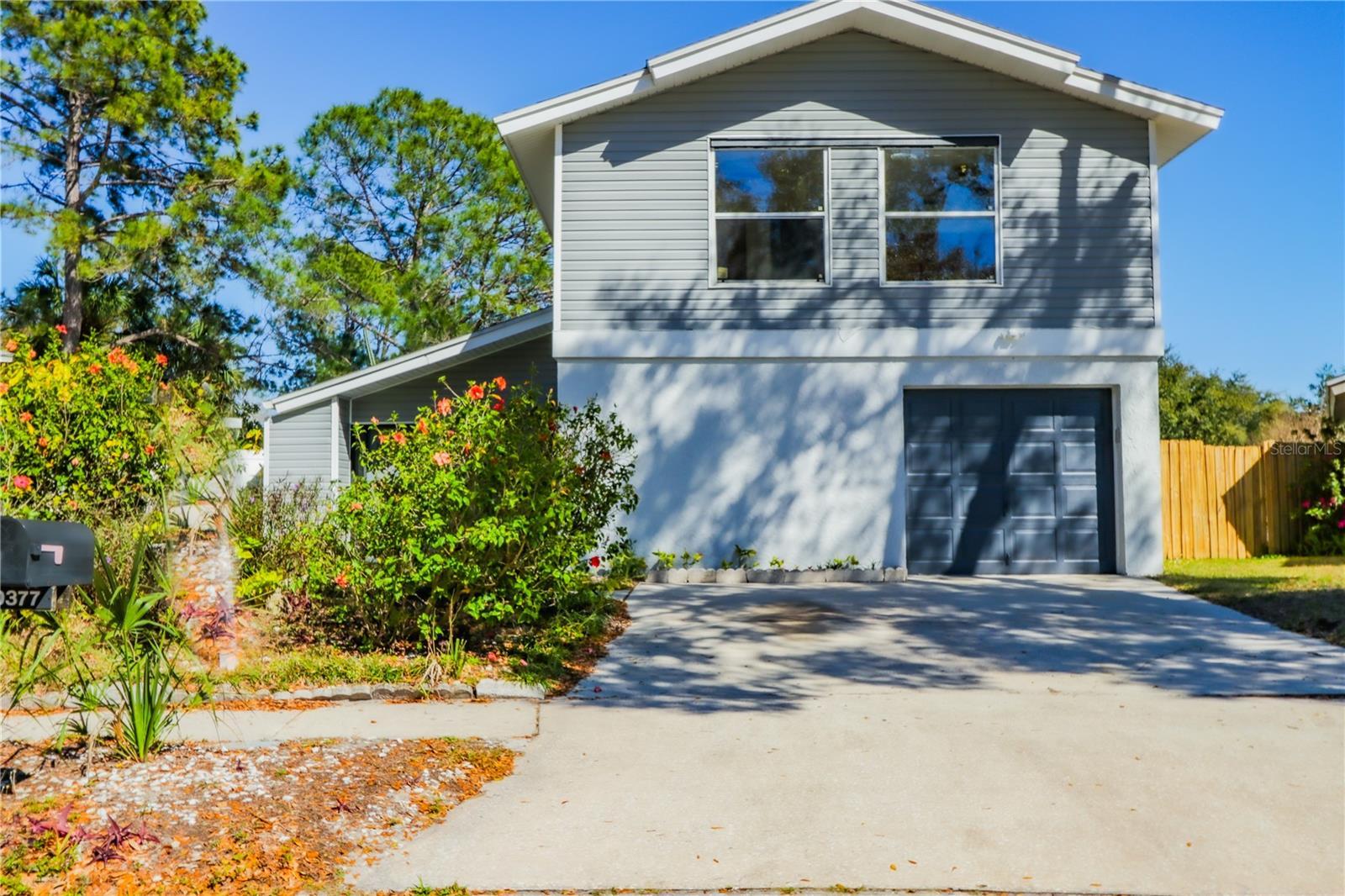 Photo one of 10377 Chadbourne Dr Tampa FL 33624 | MLS T3494384