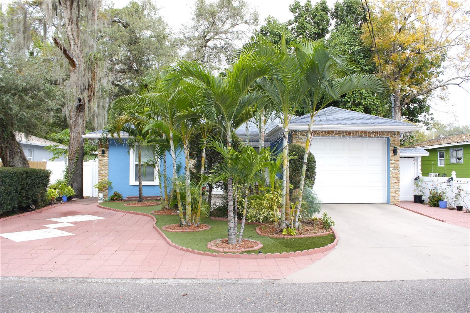 Photo one of 3306 E Chelsea St Tampa FL 33610 | MLS T3494696