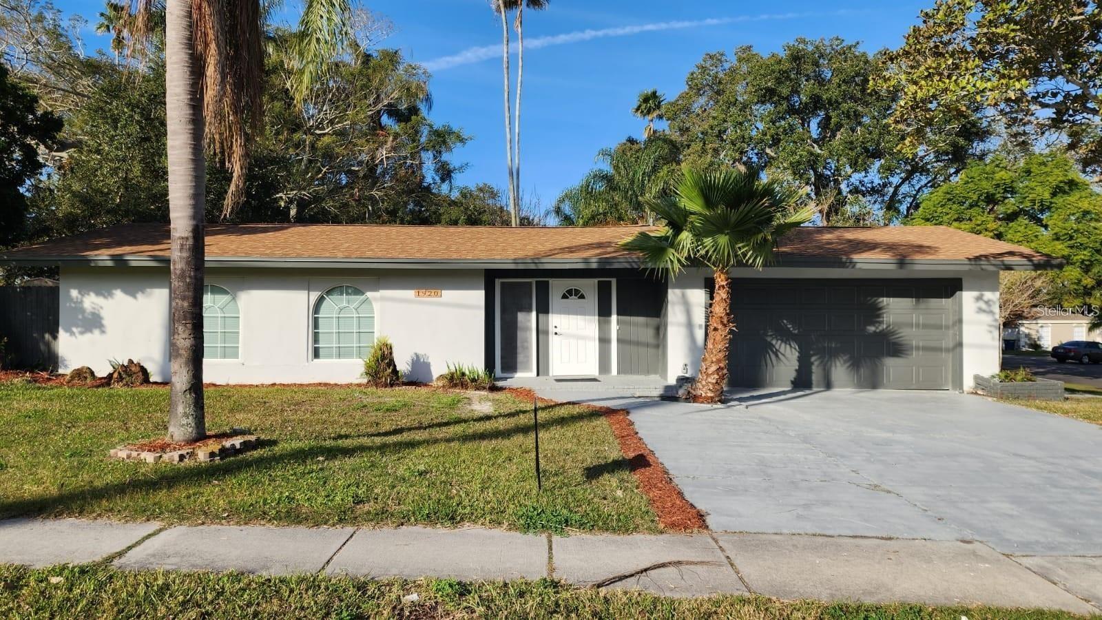Photo one of 1920 N Highland Ave Clearwater FL 33755 | MLS T3496120
