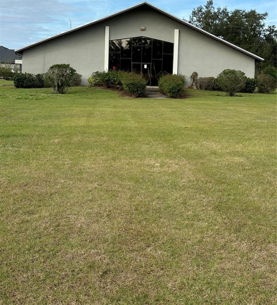 Photo one of 410 Swilley Rd Plant City FL 33567 | MLS T3498541