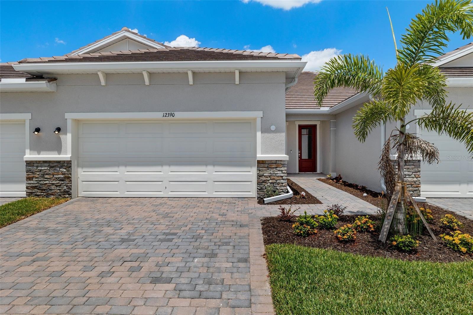 Photo one of 12390 Hearts Ease St Venice FL 34293 | MLS T3505037