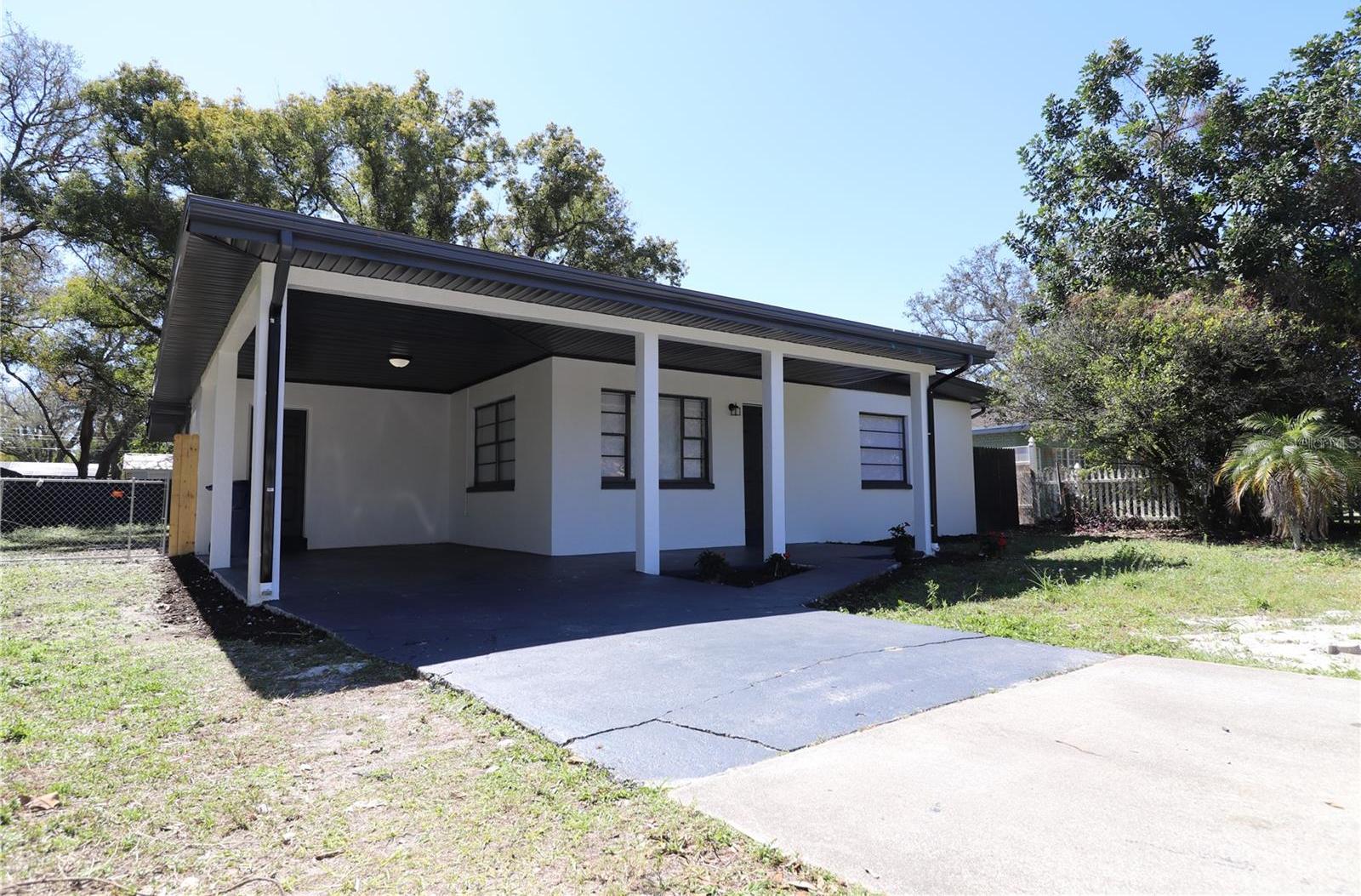 Photo one of 807 E Linebaugh Ave Tampa FL 33612 | MLS T3505667
