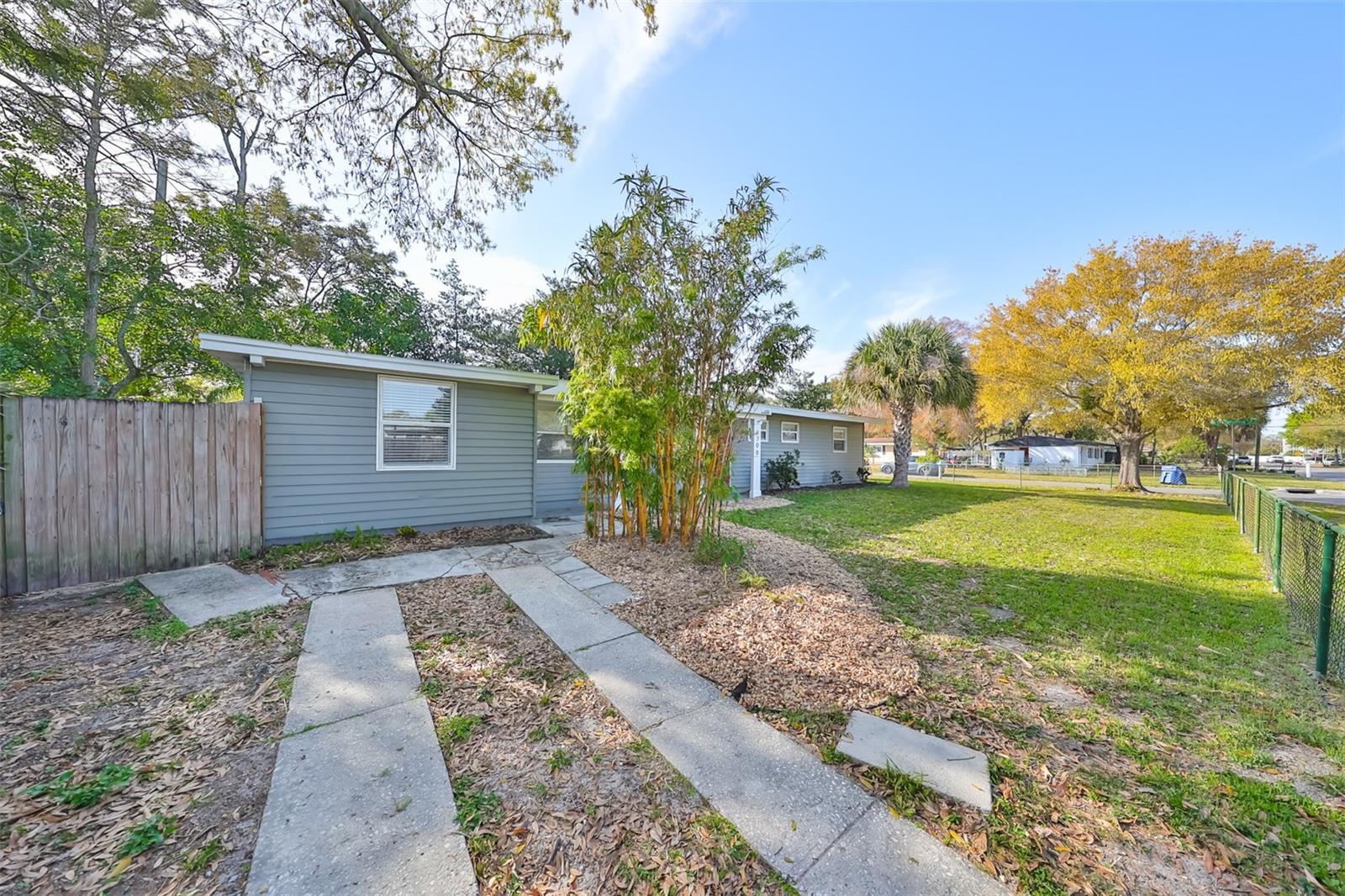Photo one of 4700 W Oklahoma Ave Tampa FL 33616 | MLS T3509088