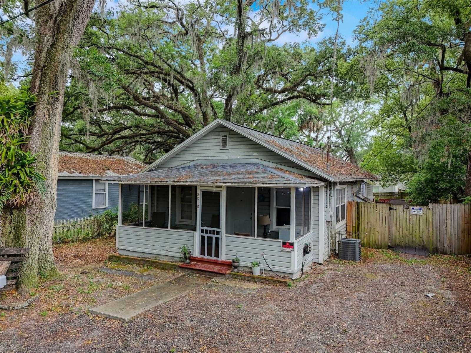 Photo one of 8010 N Alaska St Tampa FL 33604 | MLS T3511078