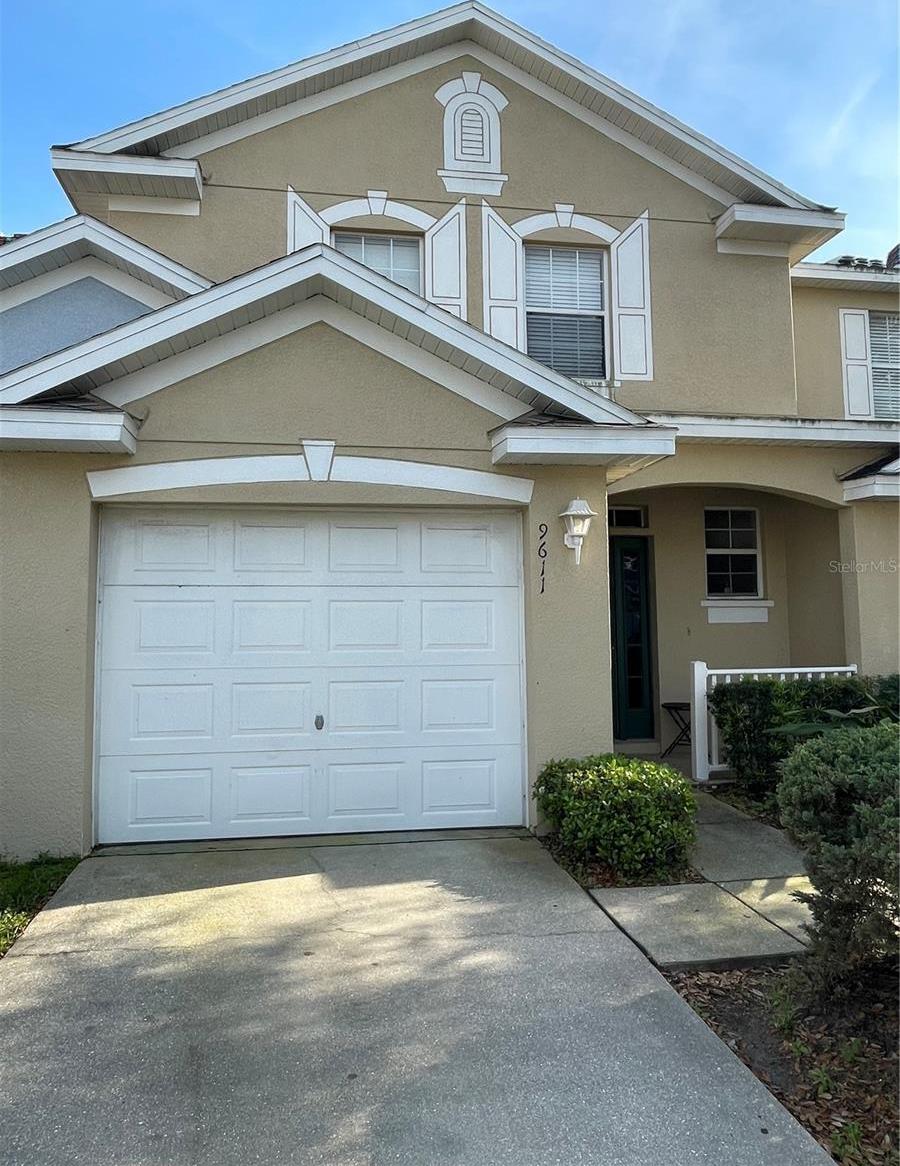 Photo one of 9611 Carlsdale Dr Riverview FL 33578 | MLS T3512354