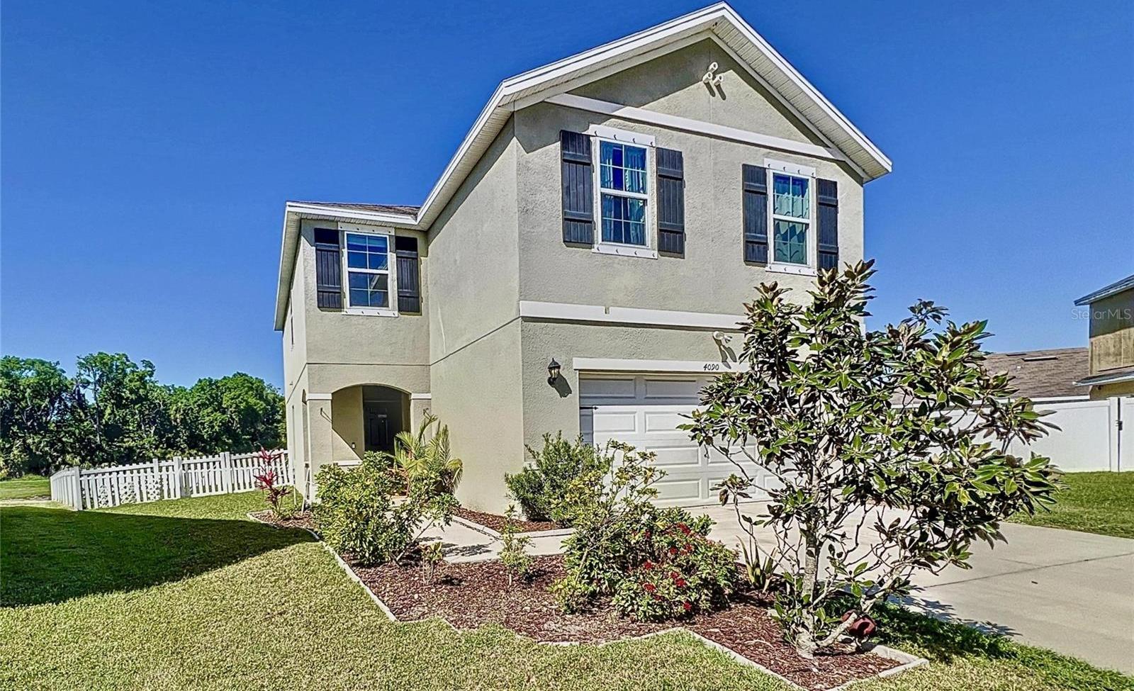 Photo one of 4090 Lindever Ln Palmetto FL 34221 | MLS T3512651
