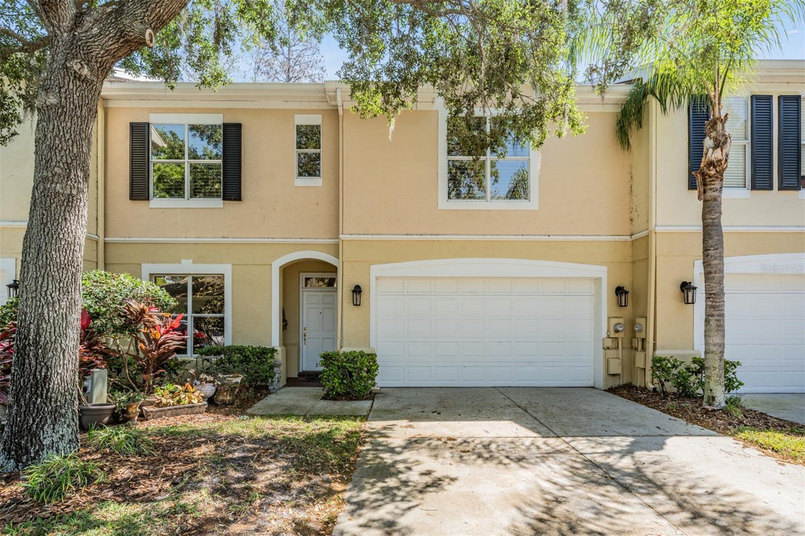 Photo one of 3529 Heards Ferry Dr Tampa FL 33618 | MLS T3513426
