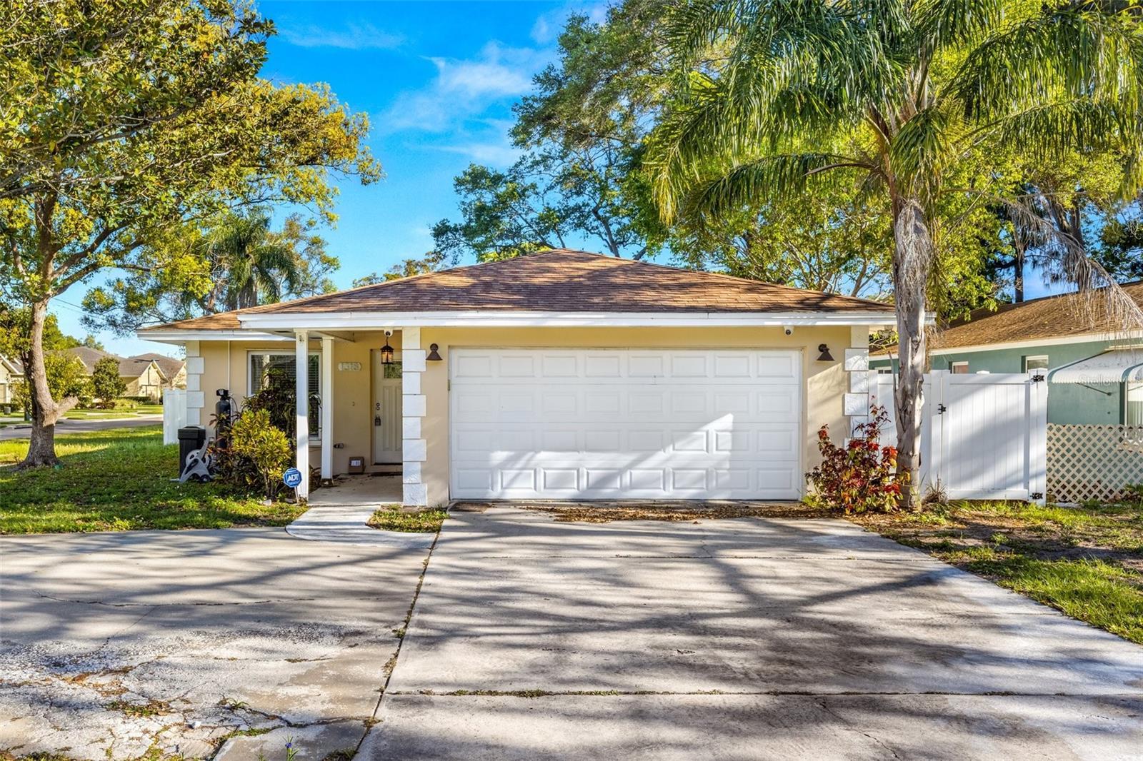 Photo one of 1318 5Th Nw Ter Largo FL 33770 | MLS T3513551