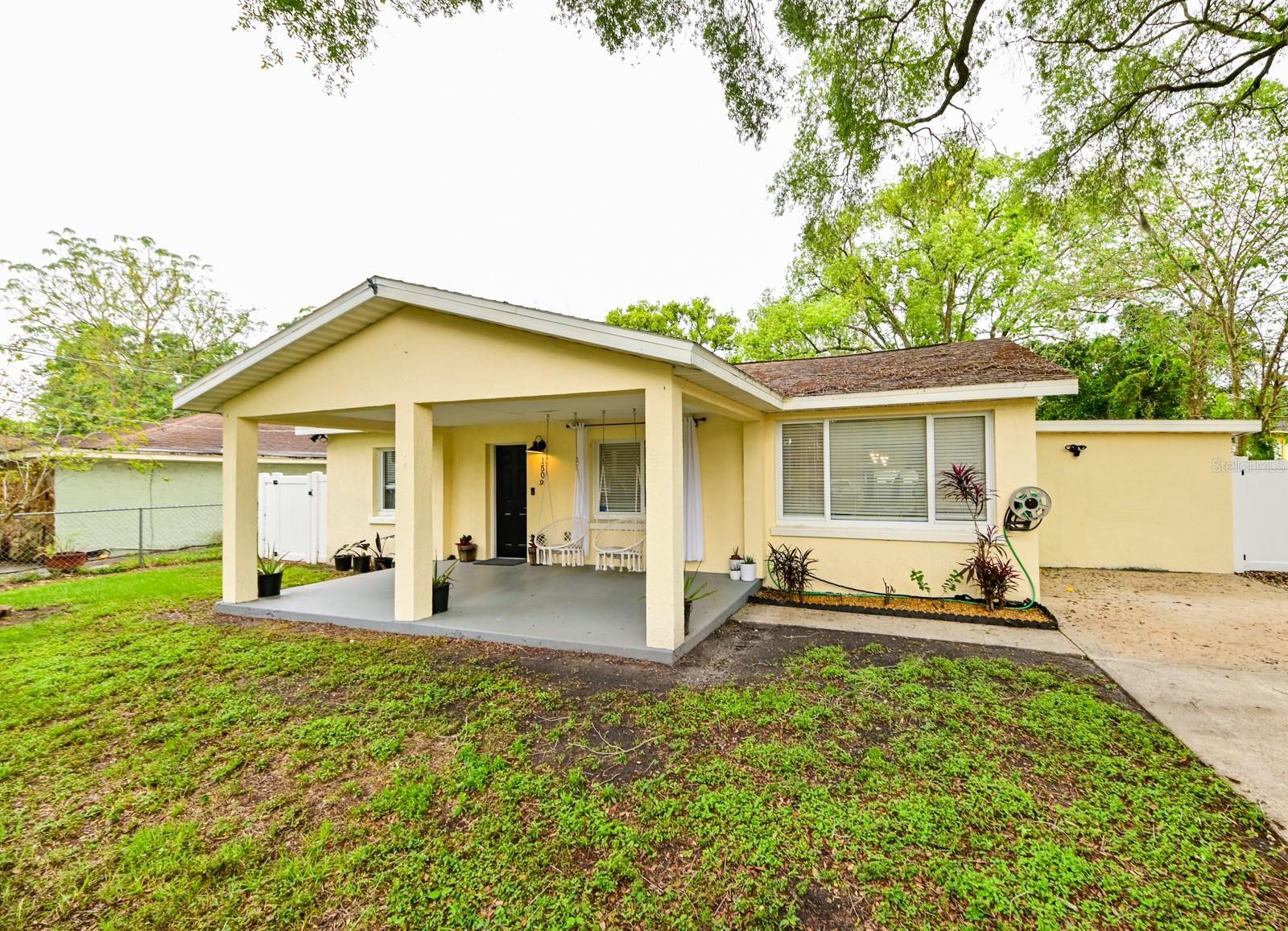 Photo one of 1509 E Jean St Tampa FL 33610 | MLS T3513733