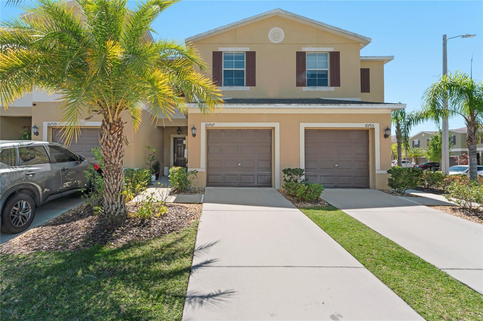 Photo one of 10707 Moonlight Mile Way Riverview FL 33579 | MLS T3513798