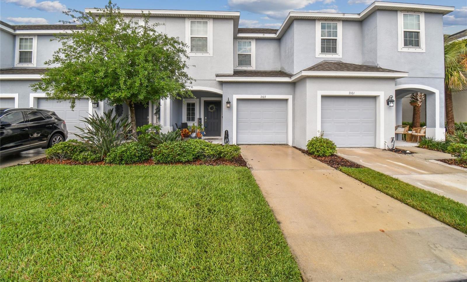 Photo one of 7103 Summer Holly Pl Riverview FL 33578 | MLS T3514936