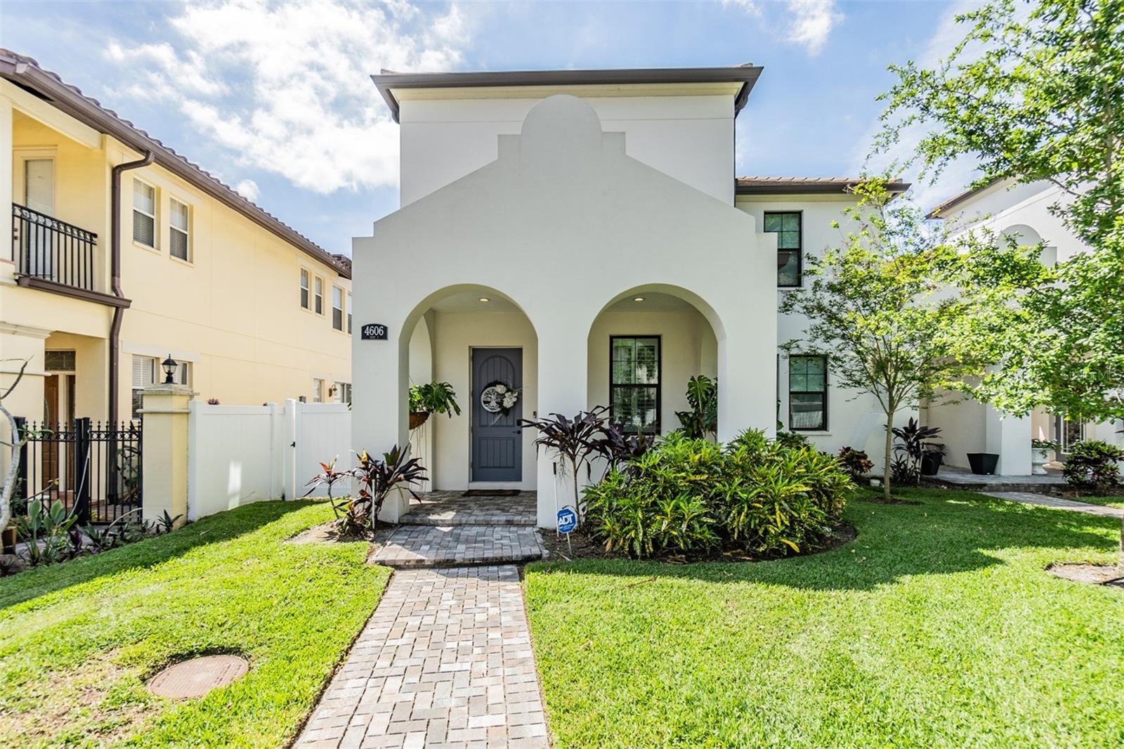 Photo one of 4606 W Fig St # 1 Tampa FL 33609 | MLS T3515715