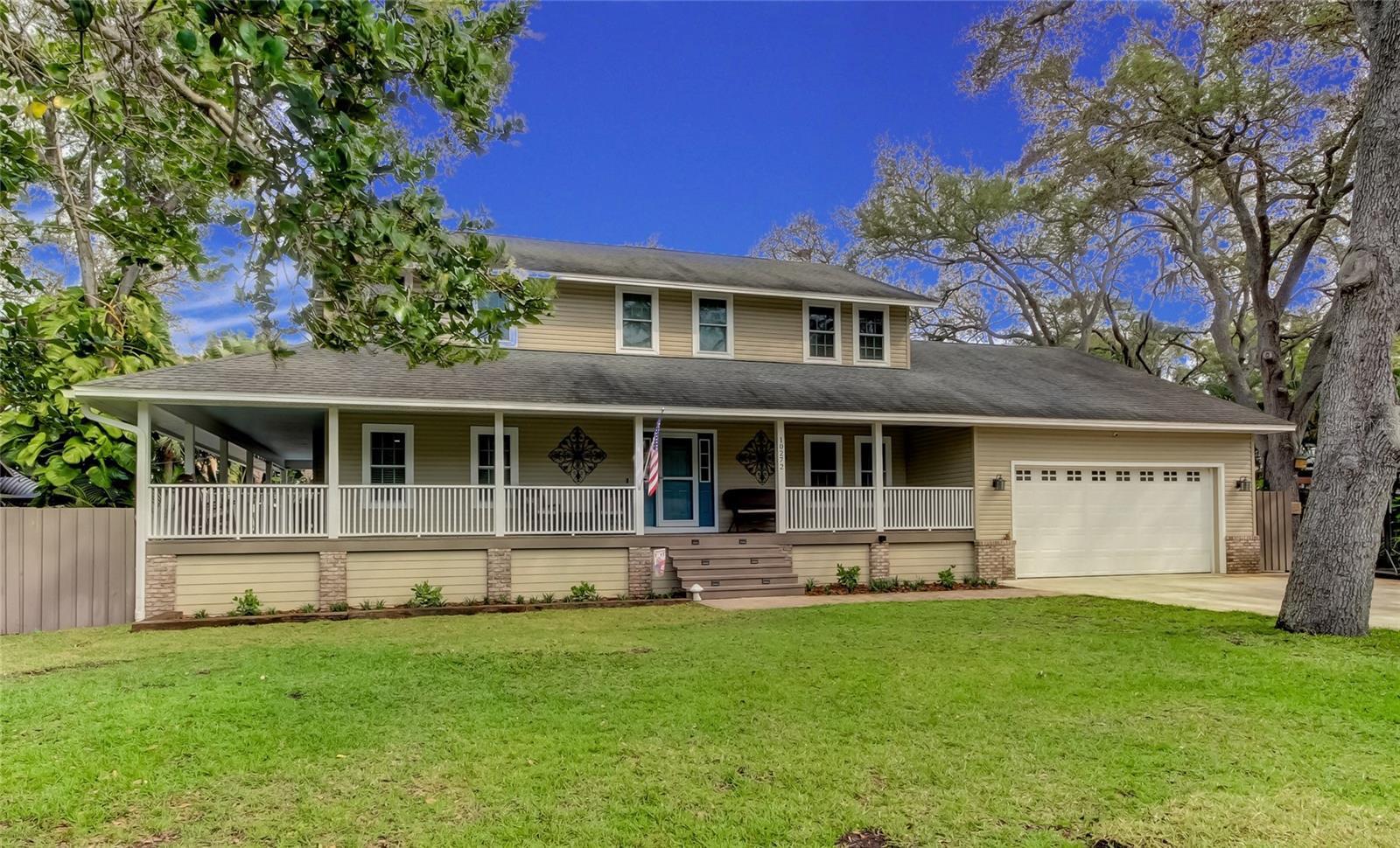 Photo one of 10272 Cypress Cir Seminole FL 33777 | MLS T3515881