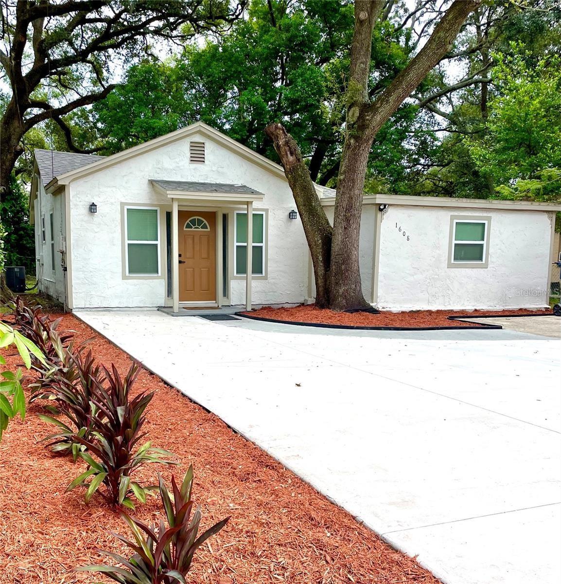 Photo one of 1608 E Linden Ave Tampa FL 33604 | MLS T3515927
