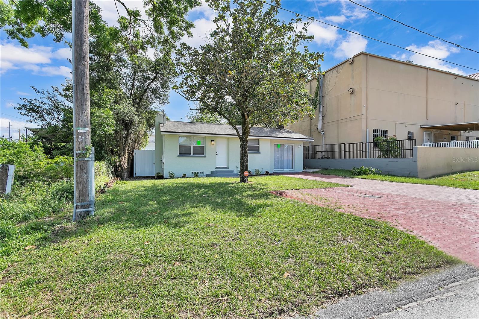 Photo one of 2107 E 93Rd Ave Tampa FL 33612 | MLS T3517087