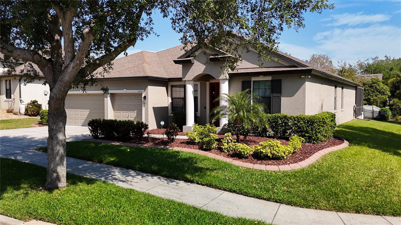 Photo one of 12710 Trinity Springs Ln Riverview FL 33569 | MLS T3517955