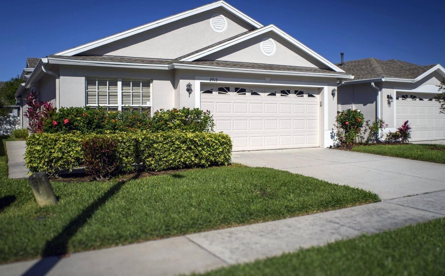 Photo one of 2913 Tanglewylde Dr Land O Lakes FL 34638 | MLS T3518121