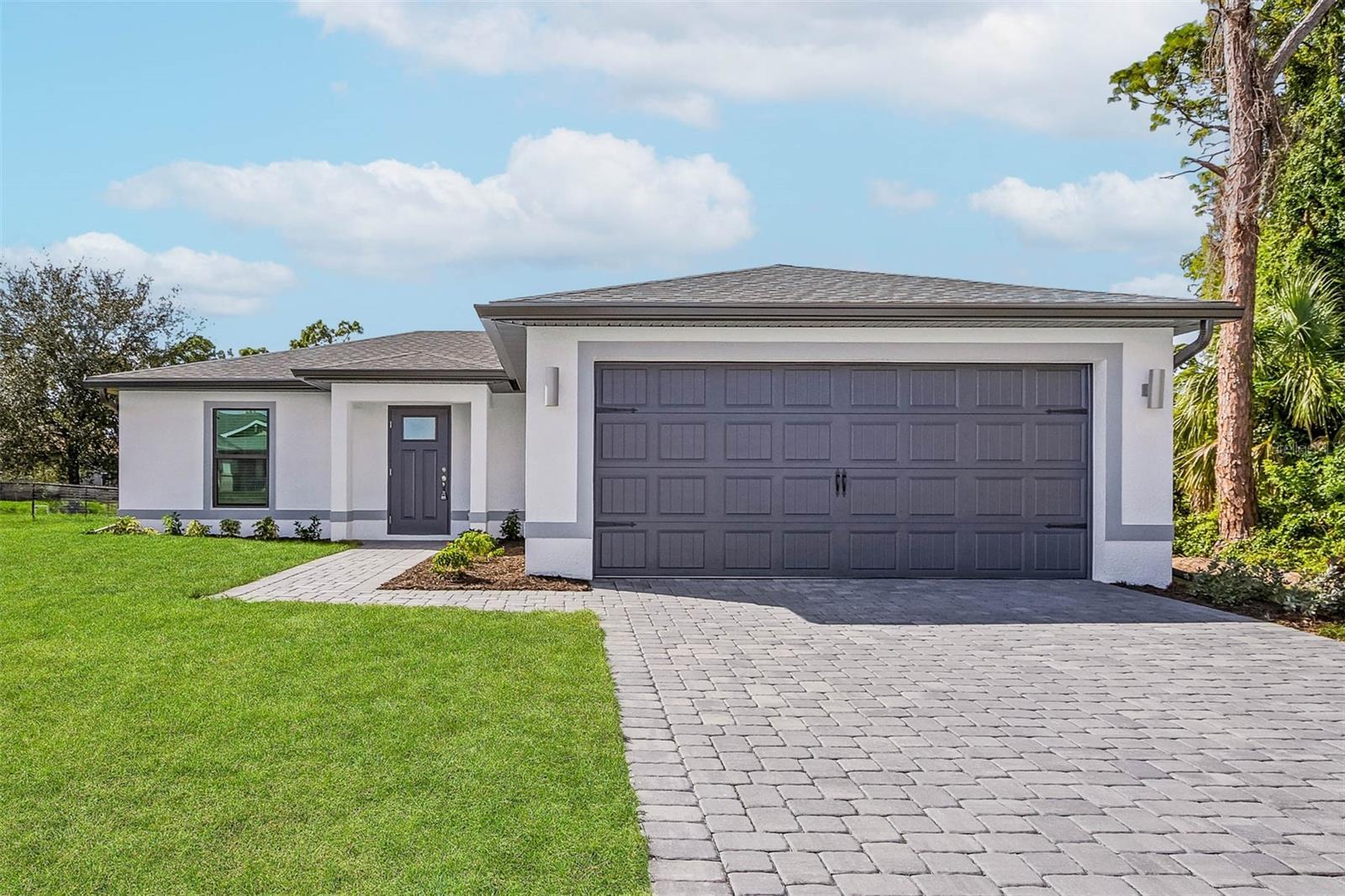 Photo one of 5384 Gillot Blvd Port Charlotte FL 33981 | MLS T3518500