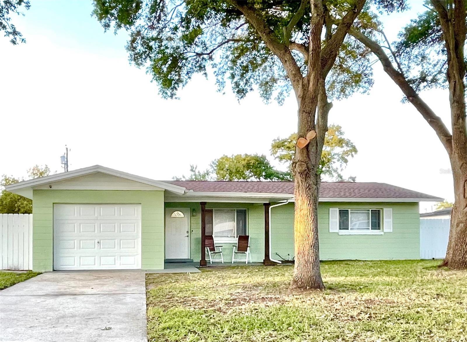 Photo one of 730 14Th Sw Ave Largo FL 33770 | MLS T3518853