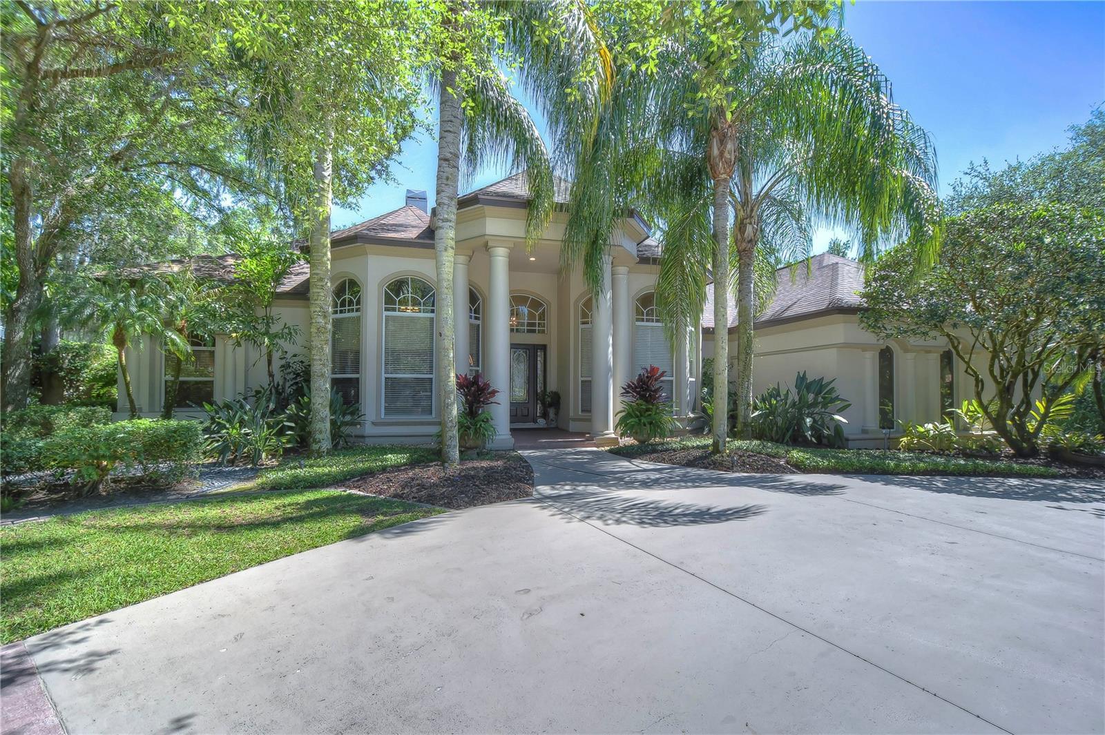 Photo one of 6353 W Maclaurin Dr Tampa FL 33647 | MLS T3519041