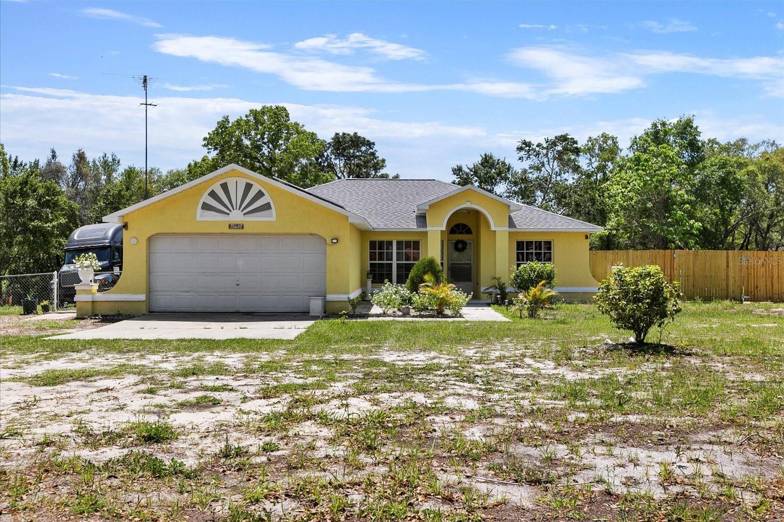 Photo one of 15600 Larry Rd Spring Hill FL 34610 | MLS T3519238