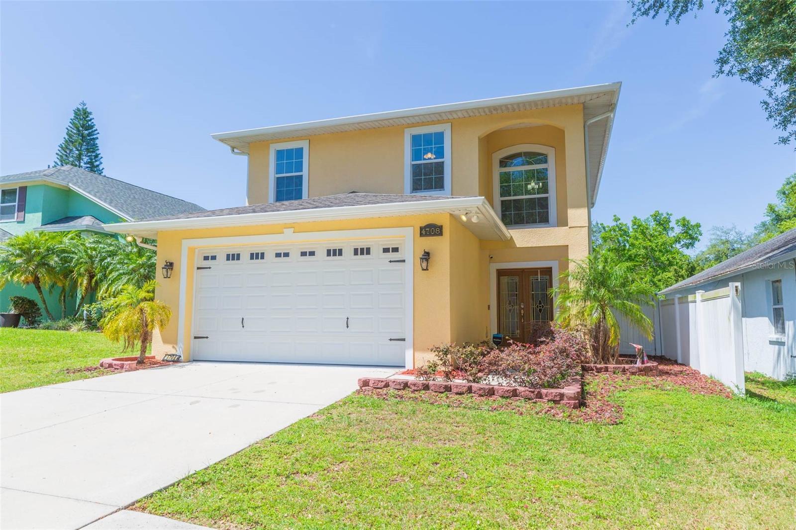 Photo one of 4708 Dunquin Pl Tampa FL 33610 | MLS T3519394