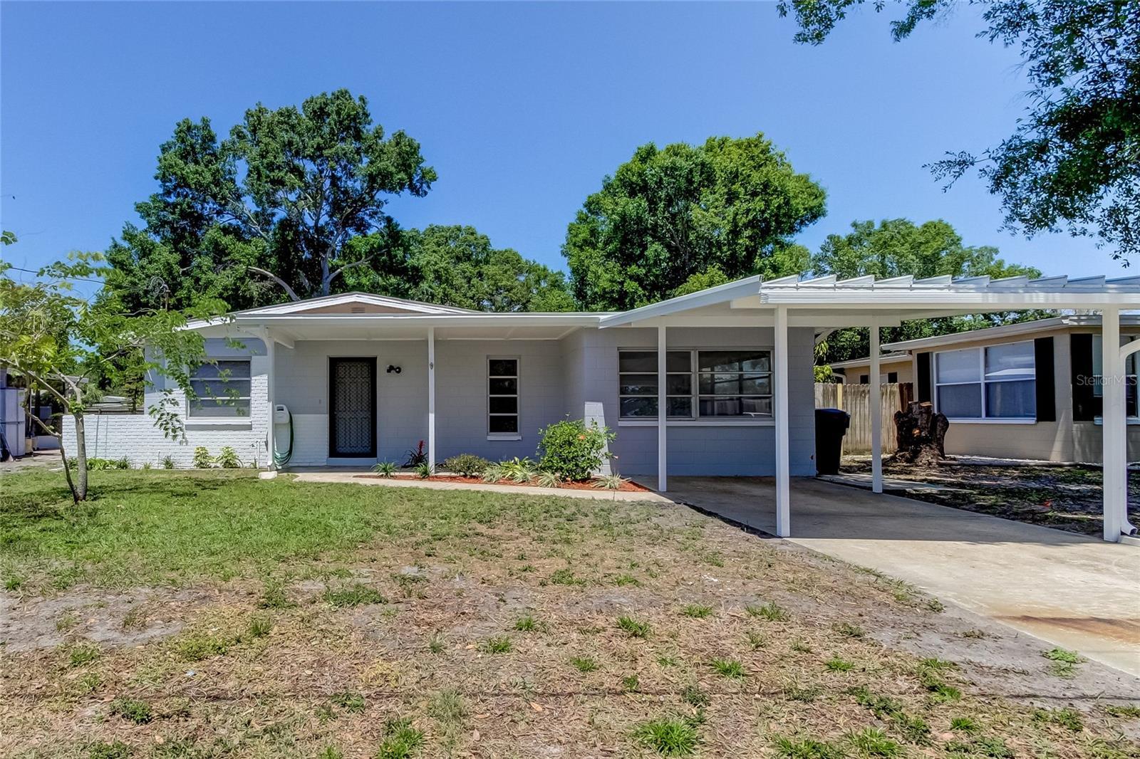 Photo one of 4005 Ohio Ave Tampa FL 33616 | MLS T3519451